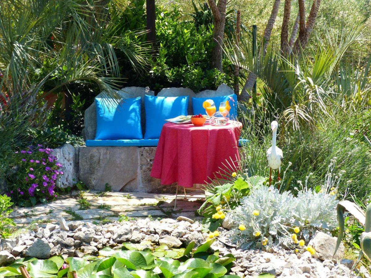 Villa Tropica, Total Privacy, Tropical Garden And Private Pool Kaštela Екстериор снимка